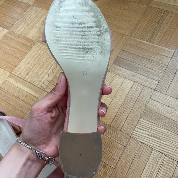 Pink suede sandals size 9 - Picture 4 of 4